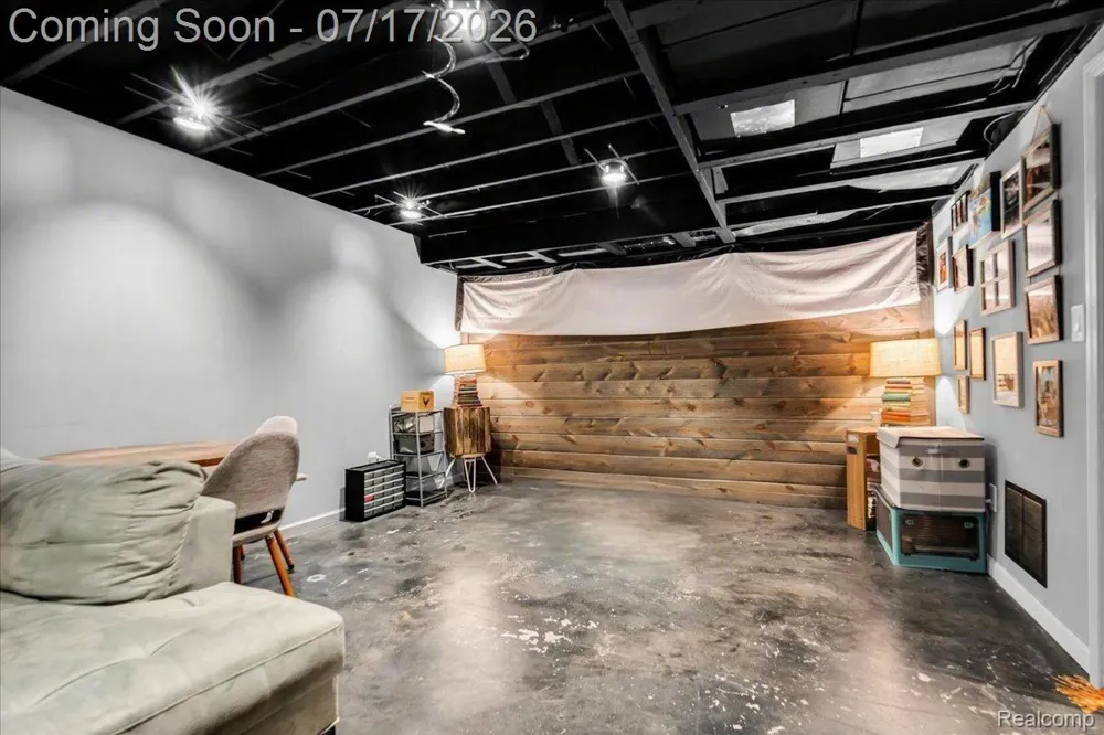 1243 Navarre Place Detroit City, MI 48207