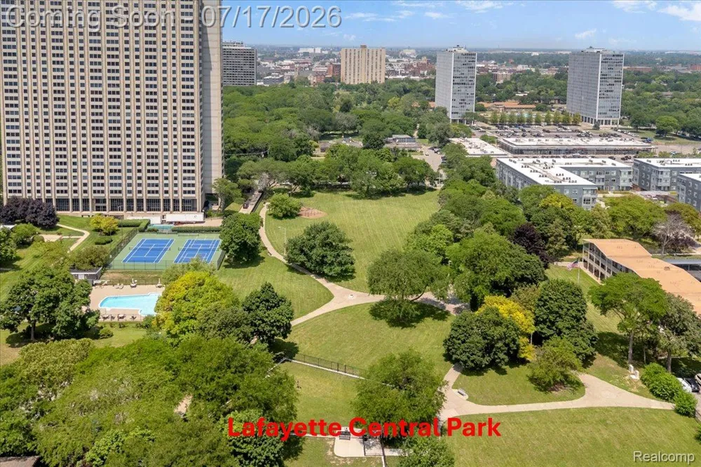 1243 Navarre Place Detroit City, MI 48207