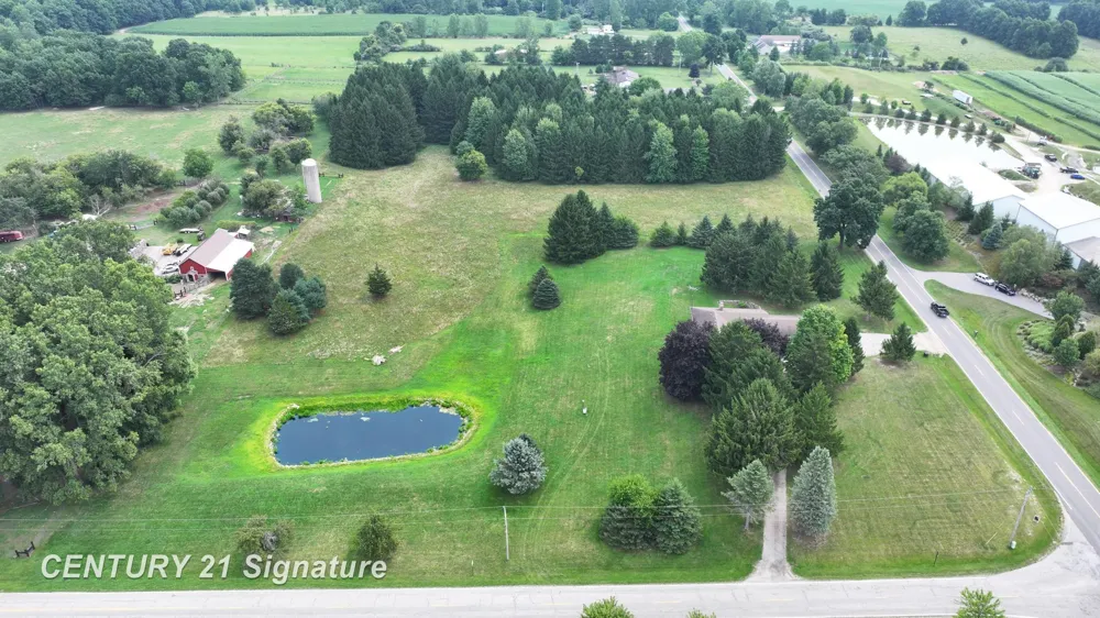 2995 Lyons Road Caledonia Charter Township, MI 48867