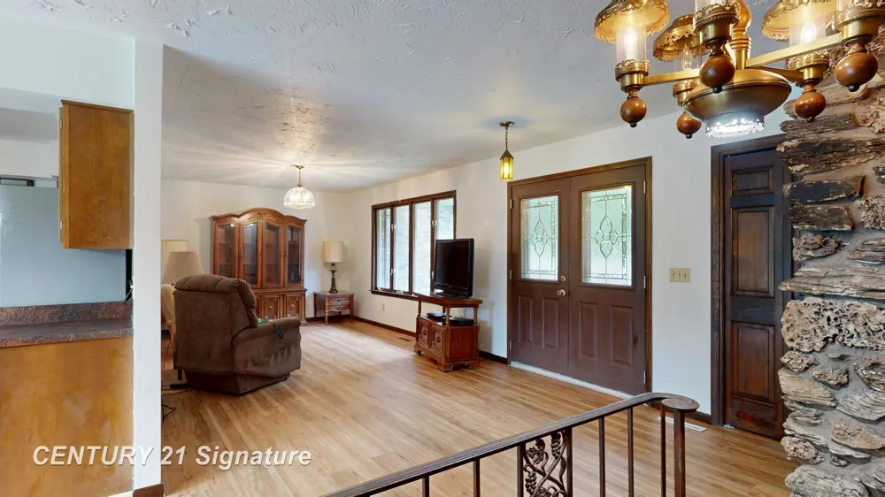 2995 Lyons Road Caledonia Charter Township, MI 48867