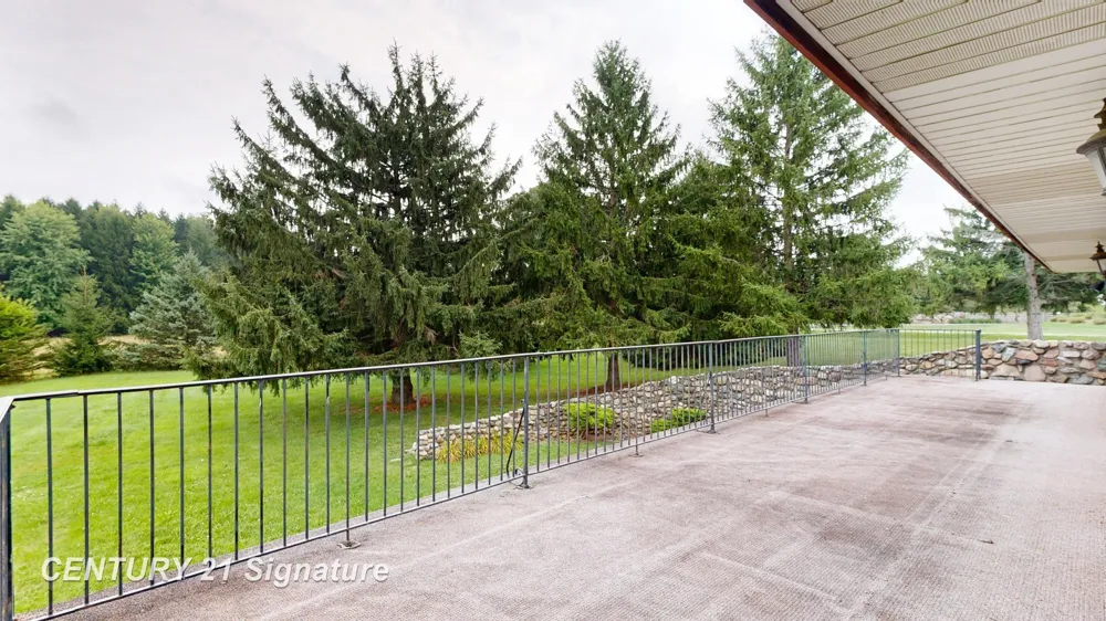 2995 Lyons Road Caledonia Charter Township, MI 48867