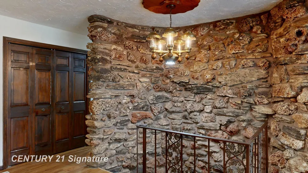 2995 Lyons Road Caledonia Charter Township, MI 48867