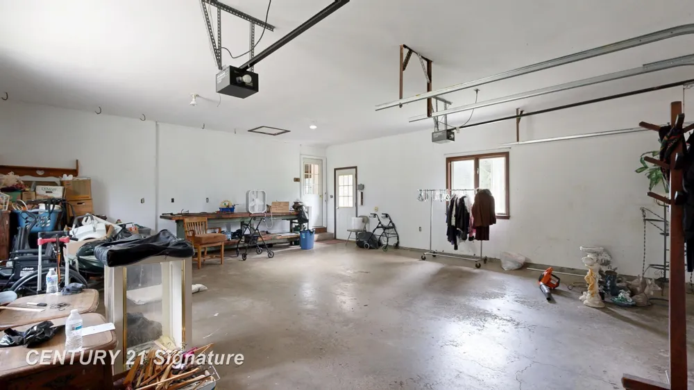 2995 Lyons Road Caledonia Charter Township, MI 48867