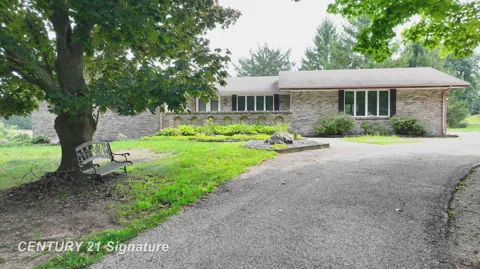 2995 Lyons Road
