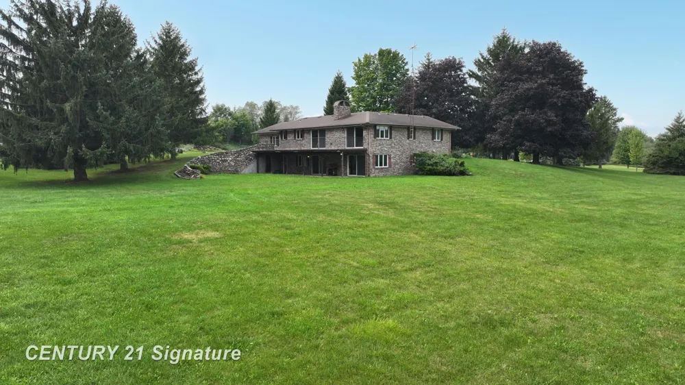 2995 Lyons Road Caledonia Charter Township, MI 48867