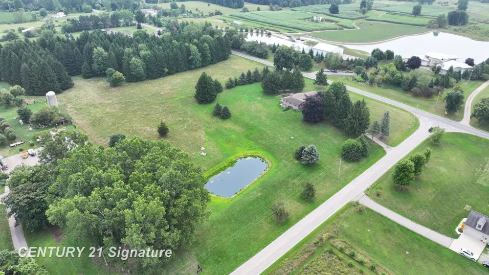 2995 Lyons Road Caledonia Charter Township, MI 48867