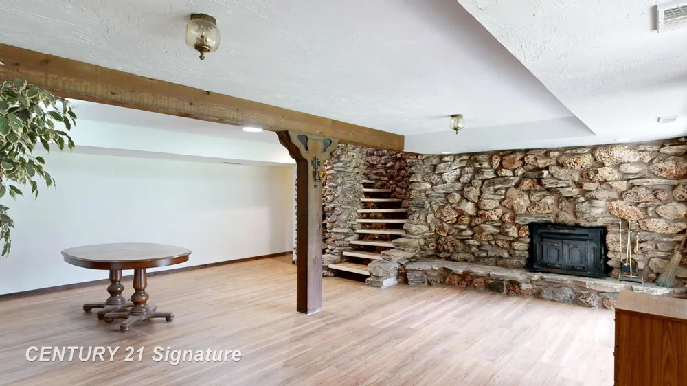 2995 Lyons Road Caledonia Charter Township, MI 48867