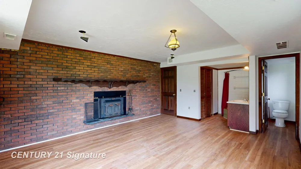 2995 Lyons Road Caledonia Charter Township, MI 48867