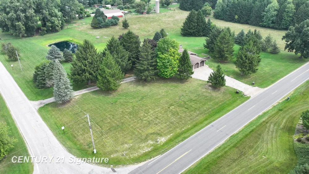 2995 Lyons Road Caledonia Charter Township, MI 48867