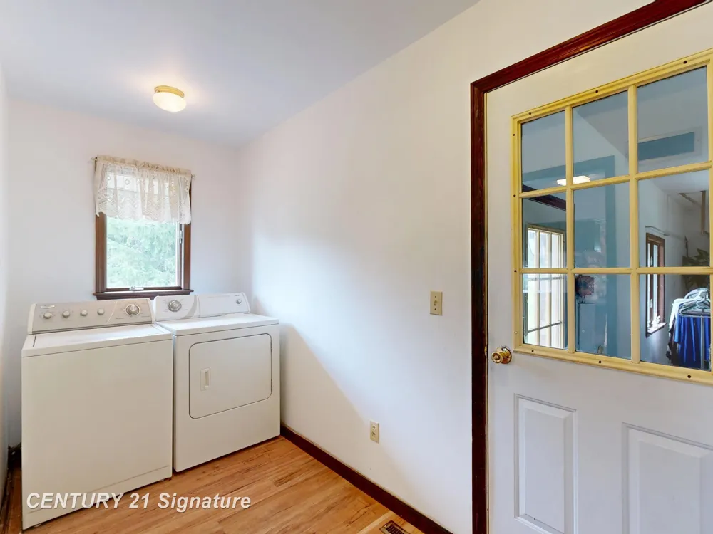 2995 Lyons Road Caledonia Charter Township, MI 48867
