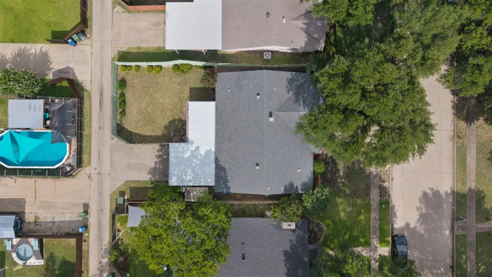 2825 Pinewood Drive Garland, TX 75044