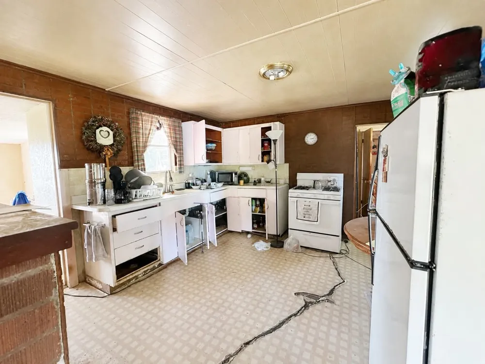 34270 State hwy 64 Wills Point, TX 75169