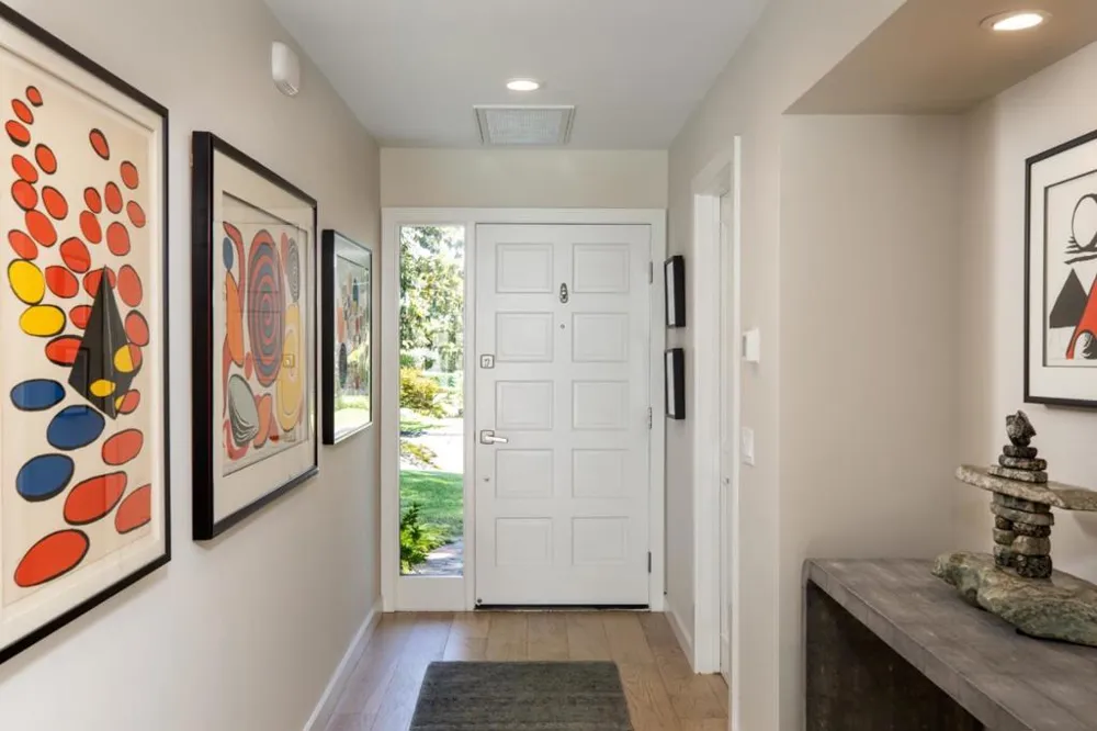 6 Bay Tree Los Altos, CA 94022