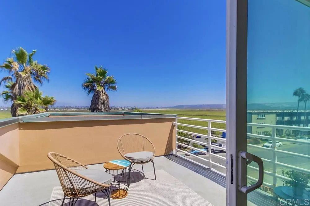 1326 Seacoast Drive Imperial Beach, CA 91932