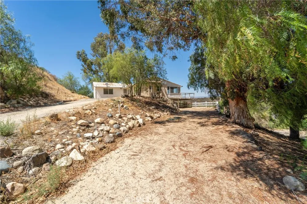 39325 Highway 79 Aguanga, CA 92536