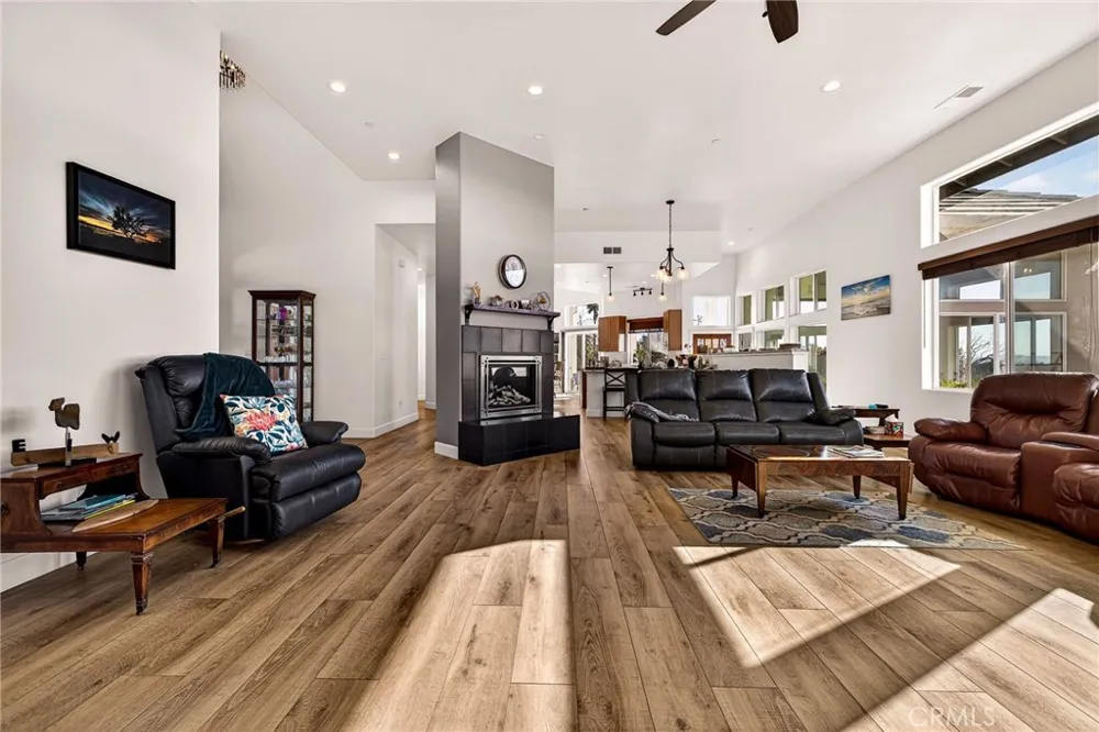 4620 Sandpiper Paradise, CA 95969