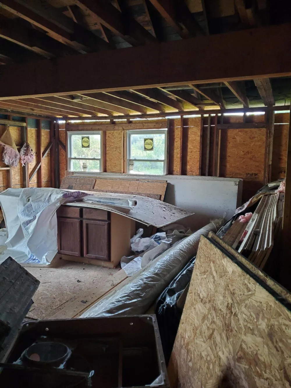 2286 Highland Avenue Benton Harbor, MI 49022