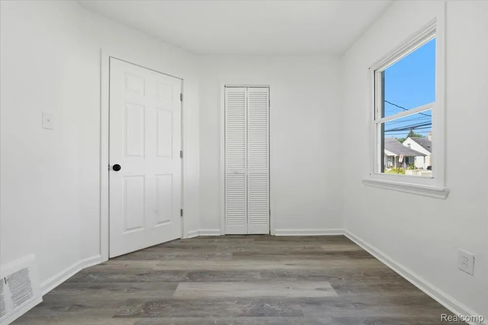2978 Bailey Avenue Lincoln Park City, MI 48146