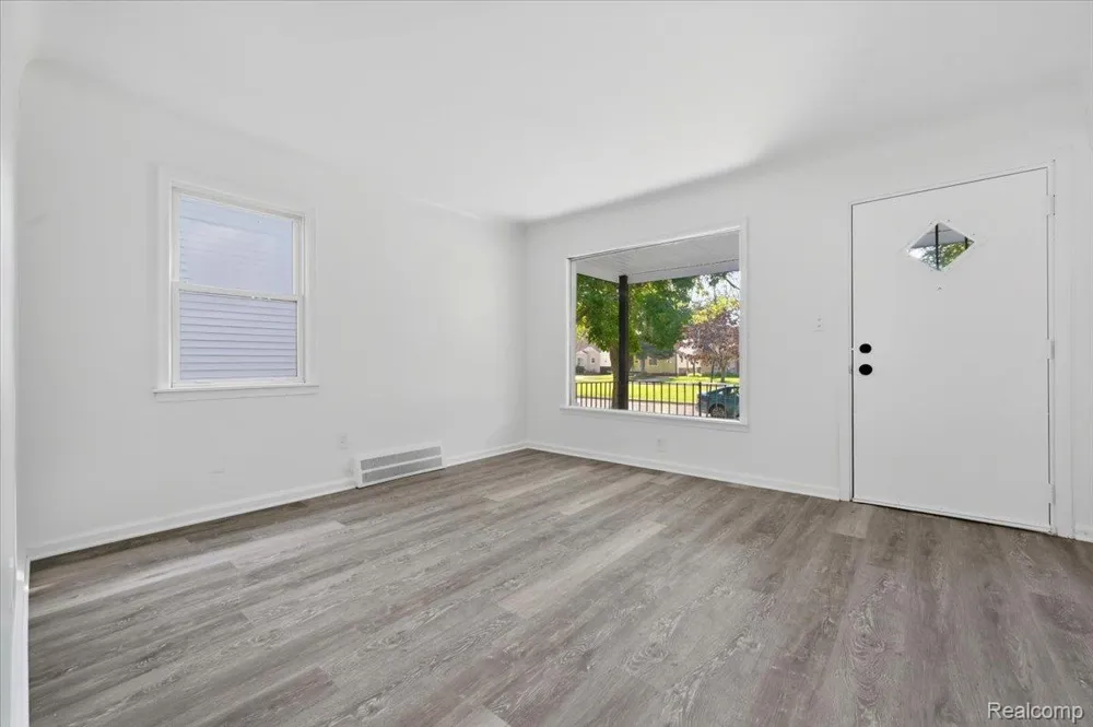 2978 Bailey Avenue Lincoln Park City, MI 48146