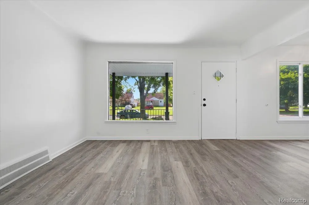 2978 Bailey Avenue Lincoln Park City, MI 48146