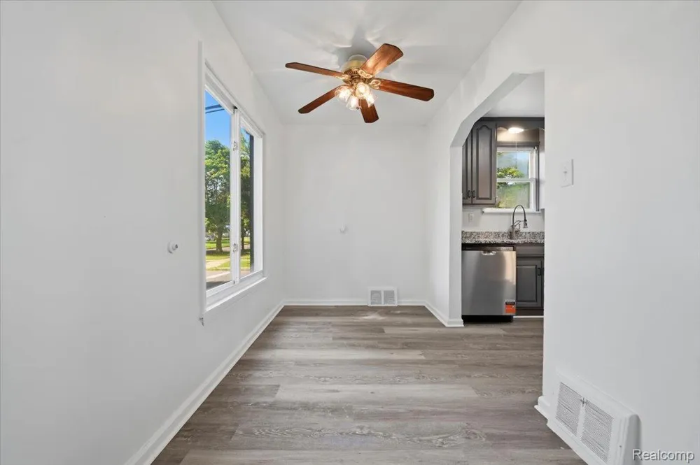2978 Bailey Avenue Lincoln Park City, MI 48146