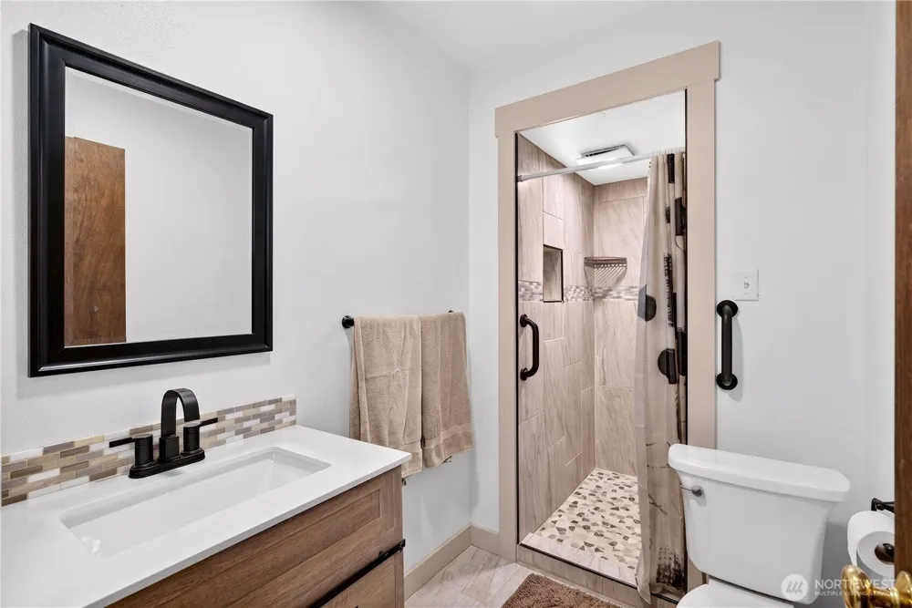 301 Arrowhead Place SW Mattawa, WA 99349