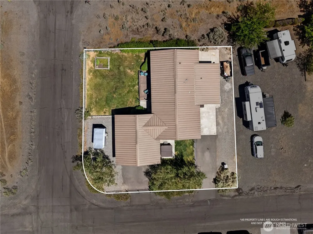 301 Arrowhead Place SW Mattawa, WA 99349