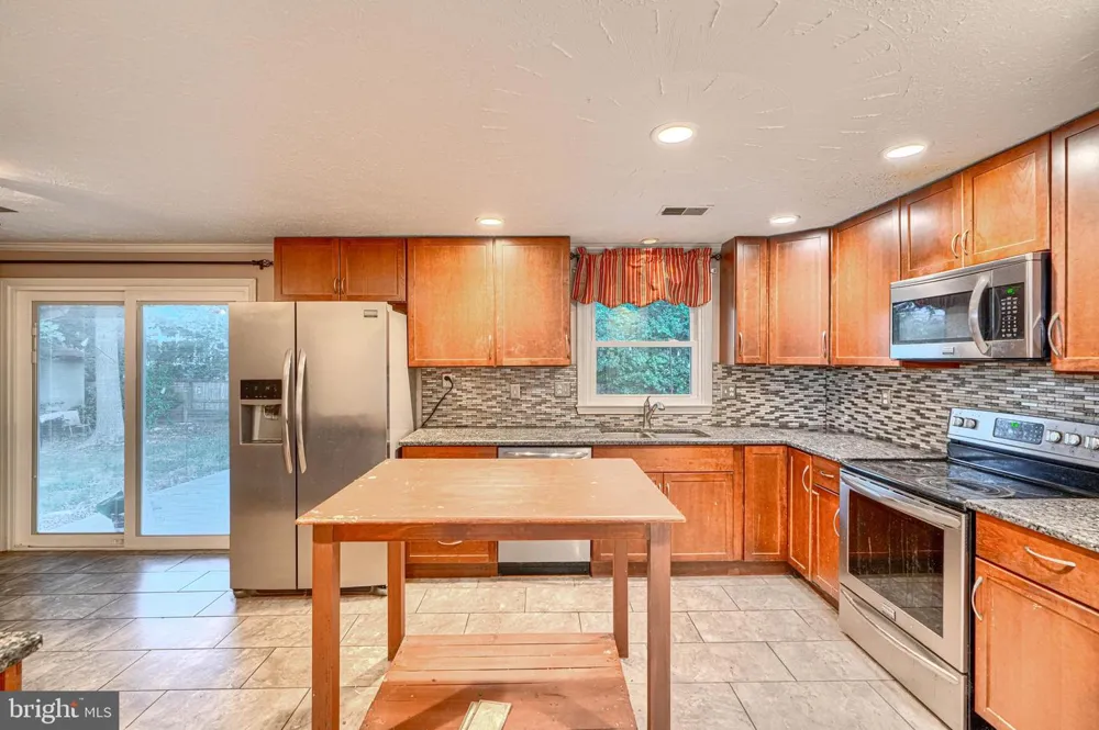 3009 SHERWOOD ROAD Waldorf, MD 20601