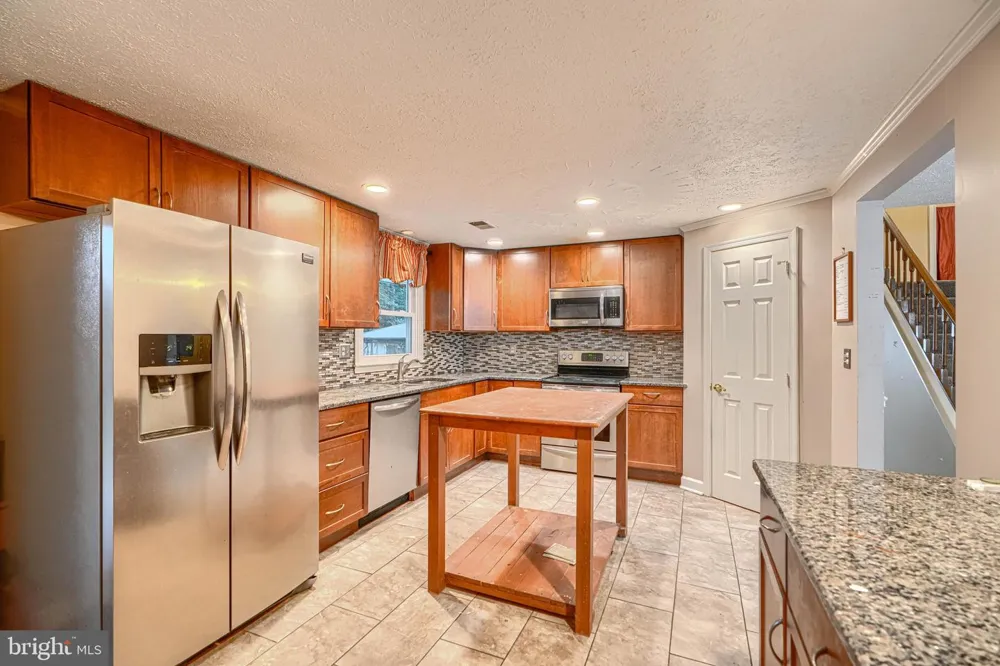 3009 SHERWOOD ROAD Waldorf, MD 20601
