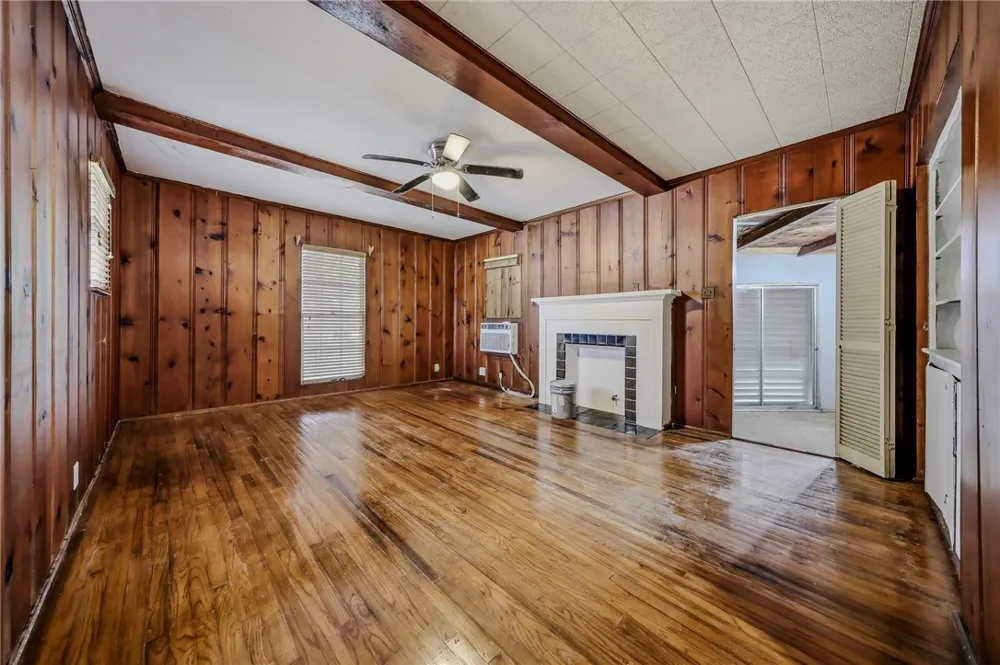 225 Glendale Drive Corpus Christi, TX 78404