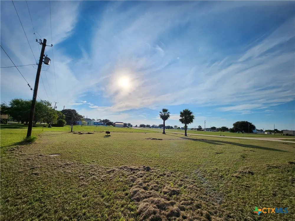 Mollnar Drive Palacios, TX 77465