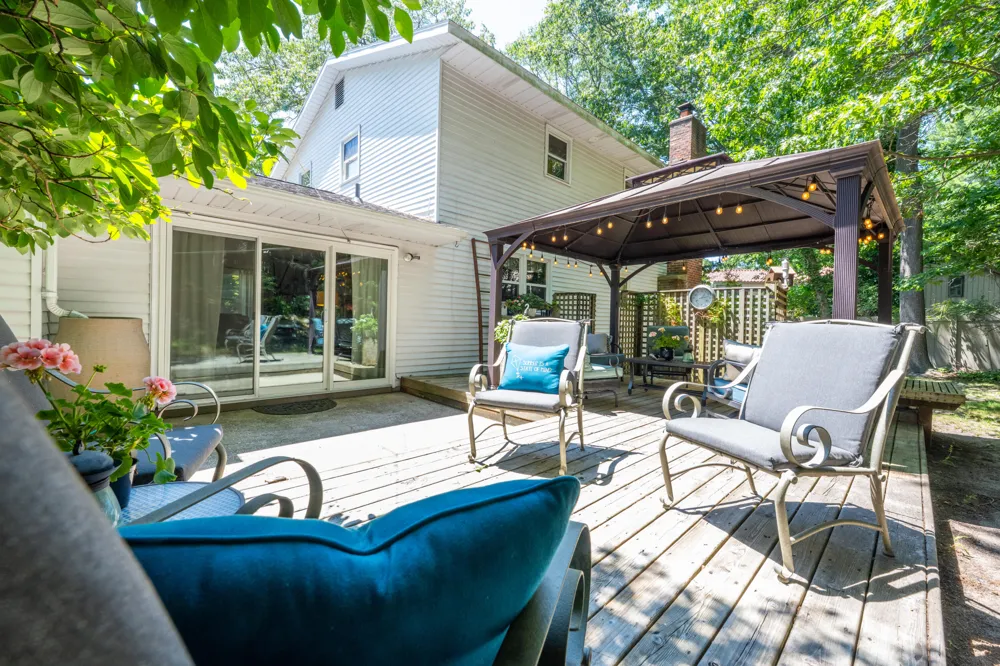 2240 Pleasant Hill Drive Norton Shores City, MI 49441