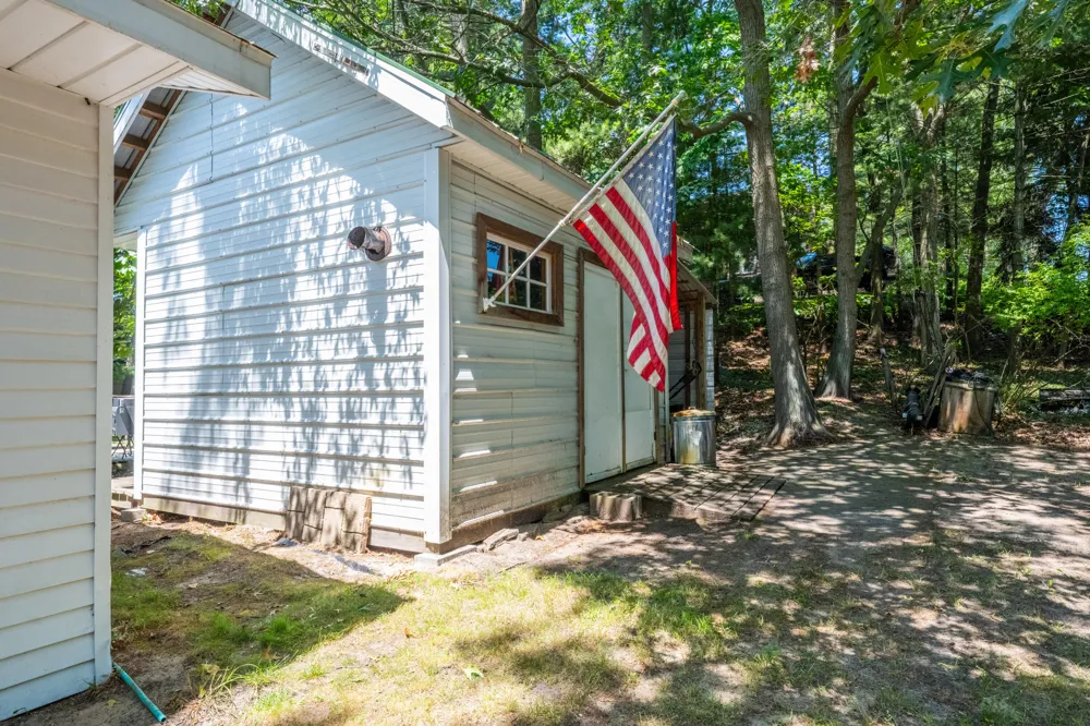 2240 Pleasant Hill Drive Norton Shores City, MI 49441
