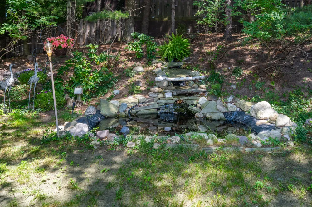 2240 Pleasant Hill Drive Norton Shores City, MI 49441