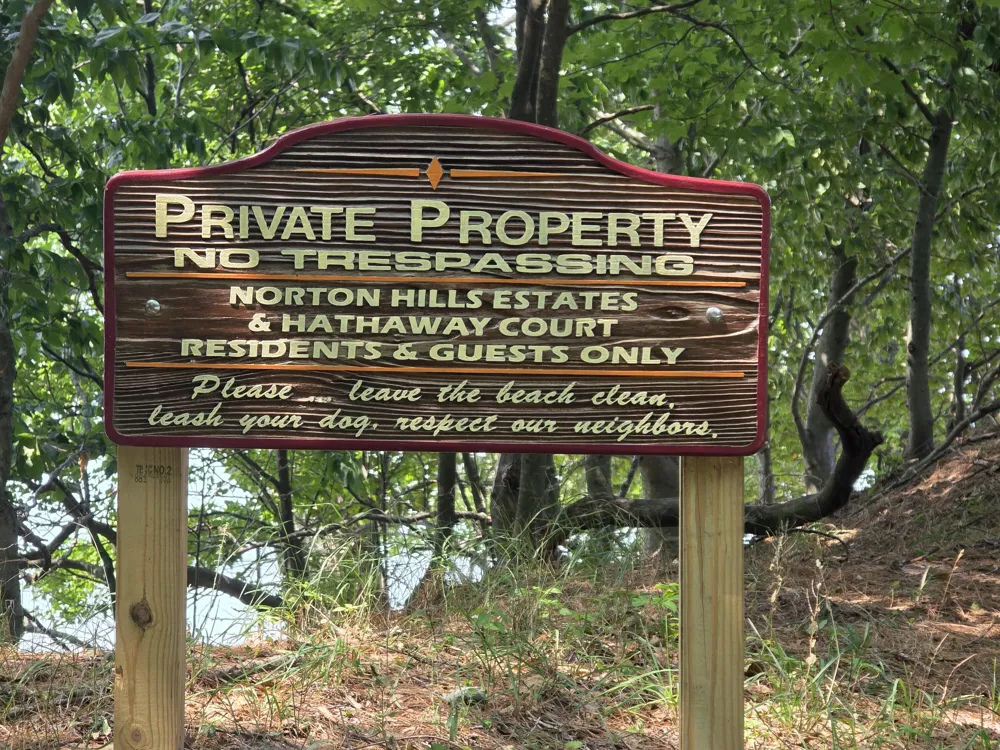 2240 Pleasant Hill Drive Norton Shores City, MI 49441