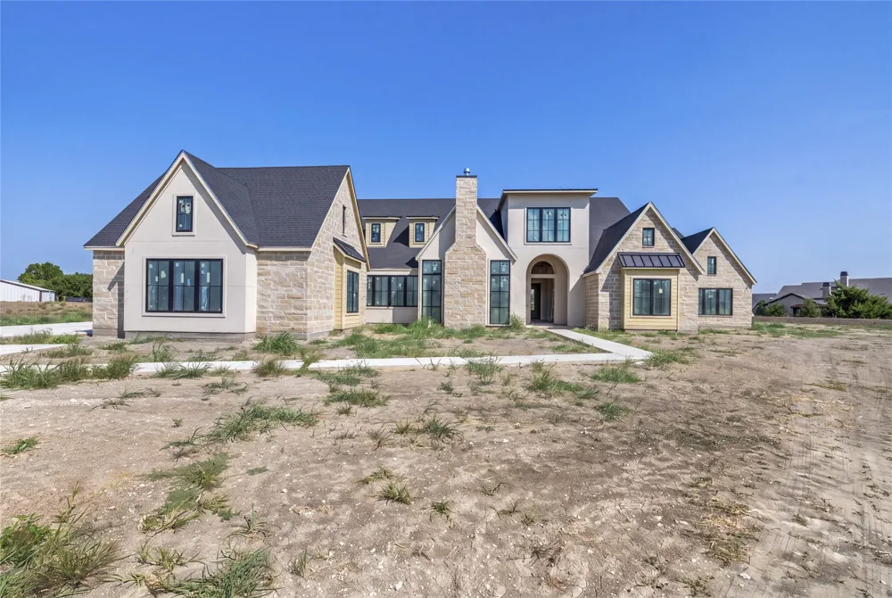 900 Healey Drive Fairview, TX 75069