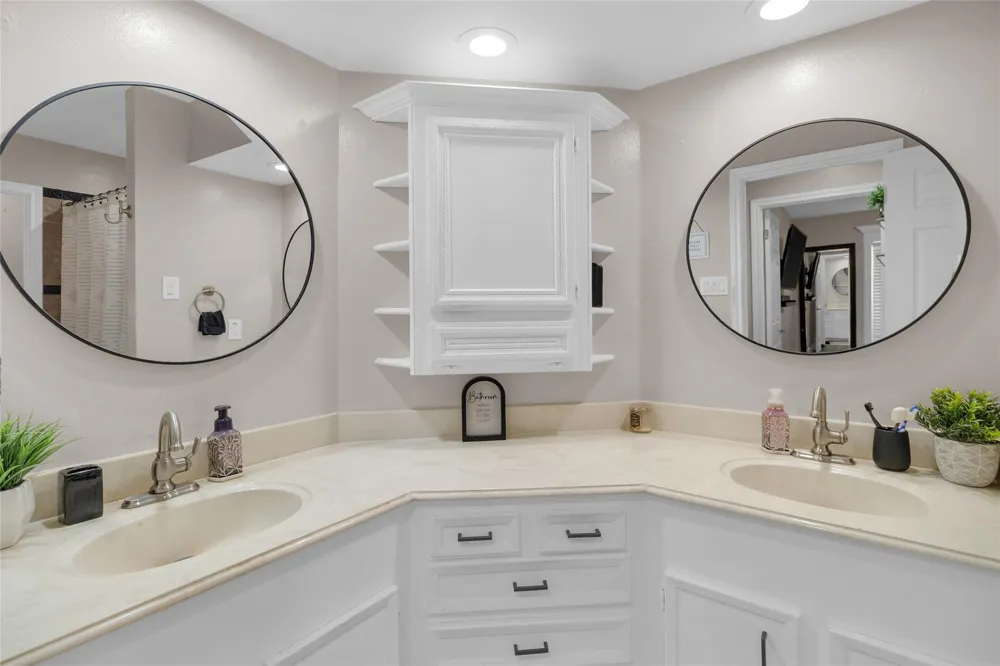1217 Ivy Avenue Deer Park, TX 77536