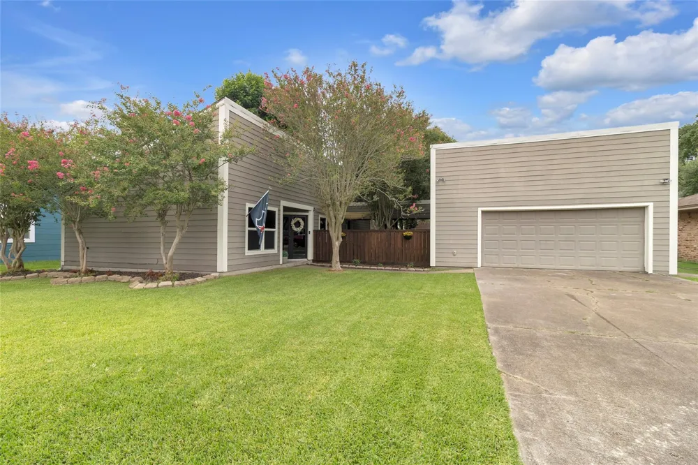 1217 Ivy Avenue Deer Park, TX 77536