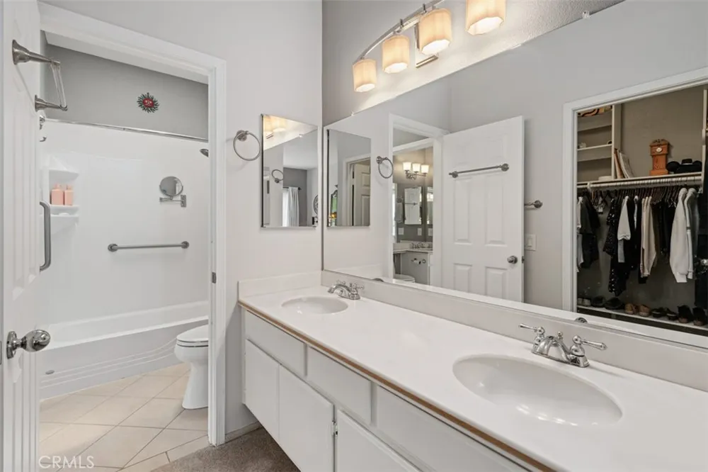 23638 Kingdon Court #88 Laguna Niguel, CA 92677