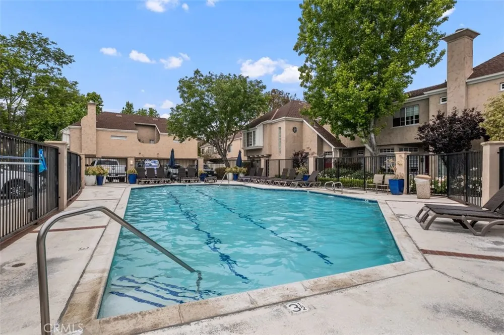 23638 Kingdon Court #88 Laguna Niguel, CA 92677