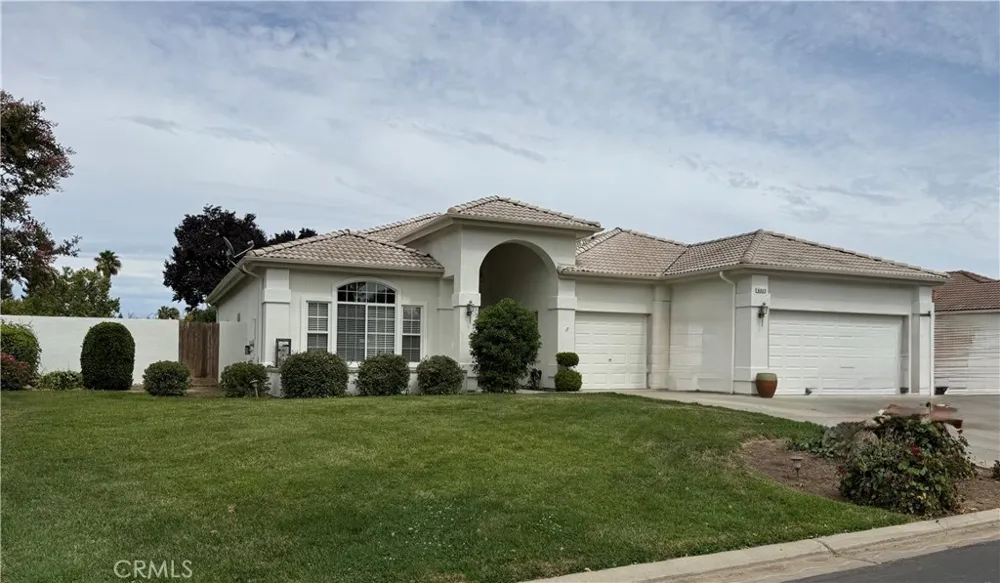 6643 Desert Springs Chowchilla, CA 93610