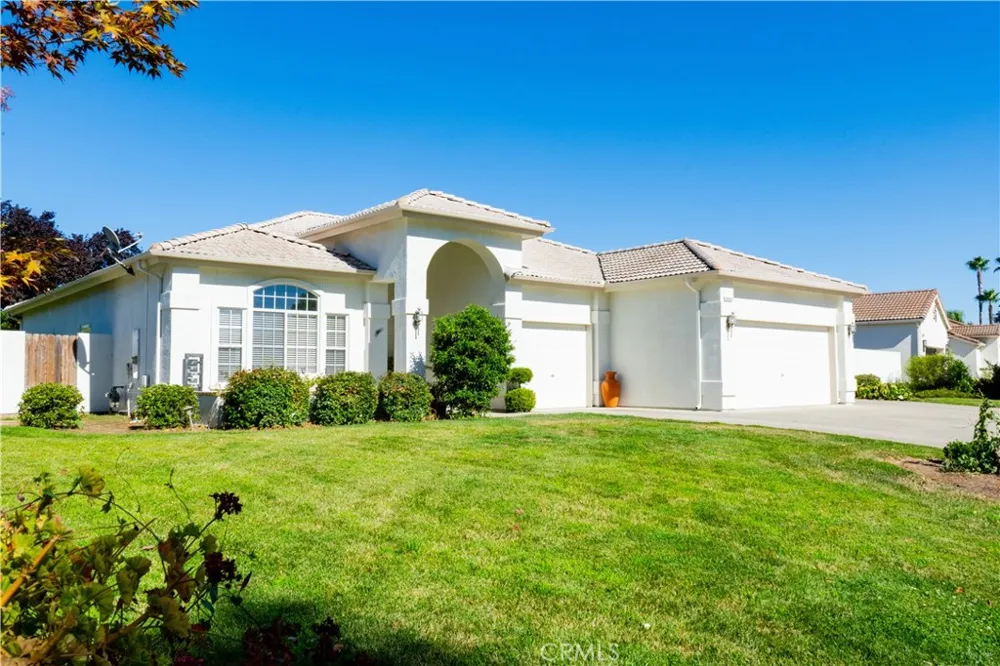 6643 Desert Springs Chowchilla, CA 93610