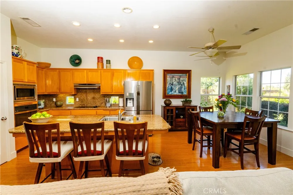 6643 Desert Springs Chowchilla, CA 93610