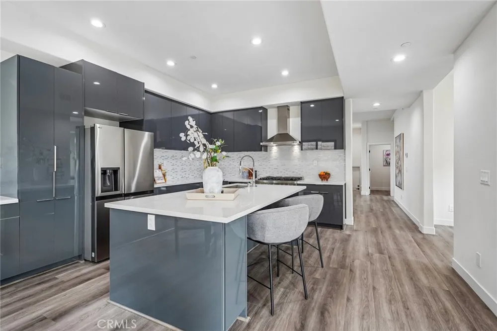 677 Castlehill Walnut, CA 91789