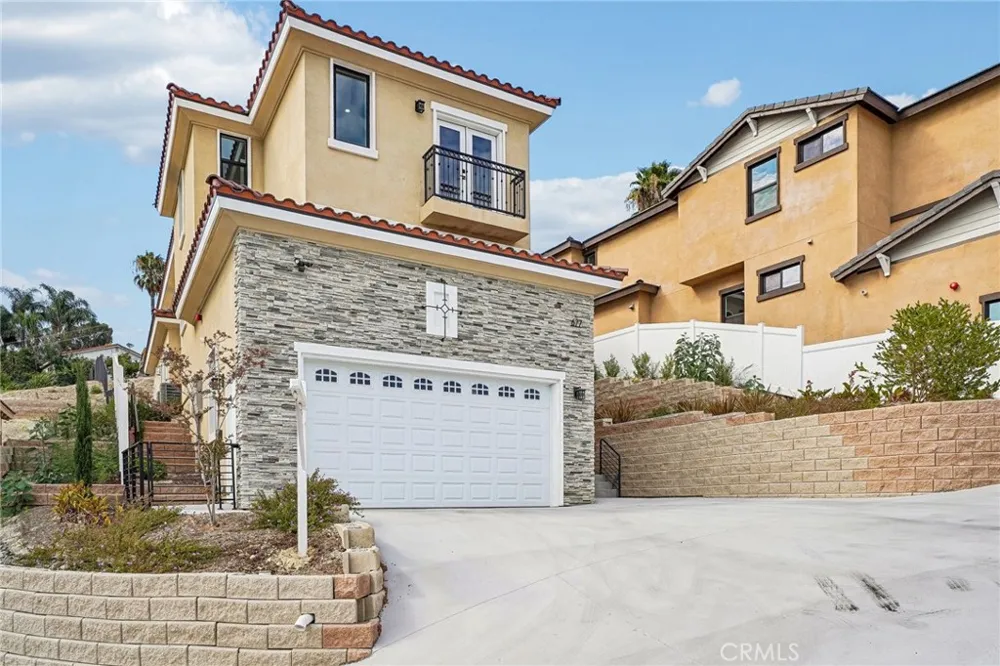 677 Castlehill Walnut, CA 91789
