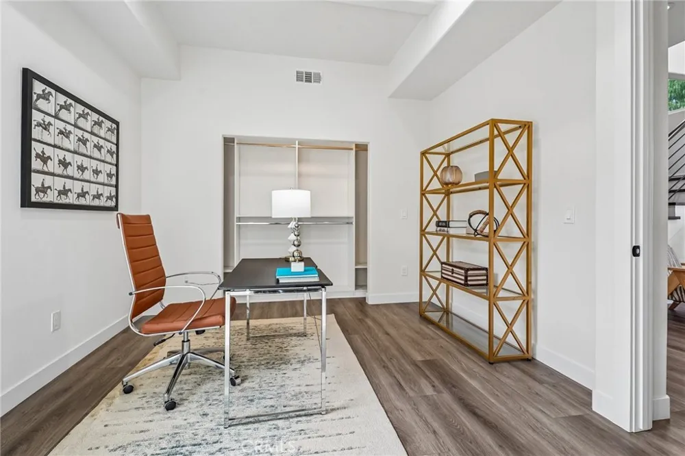 677 Castlehill Walnut, CA 91789