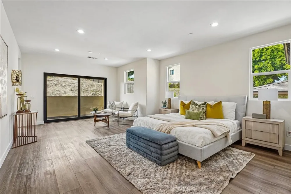 677 Castlehill Walnut, CA 91789