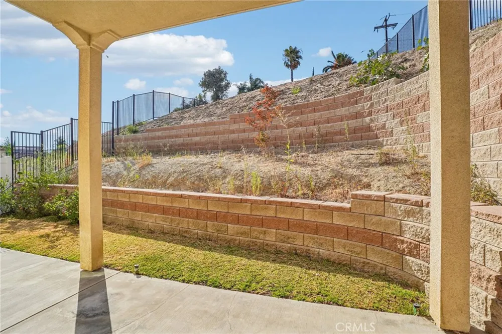 677 Castlehill Walnut, CA 91789