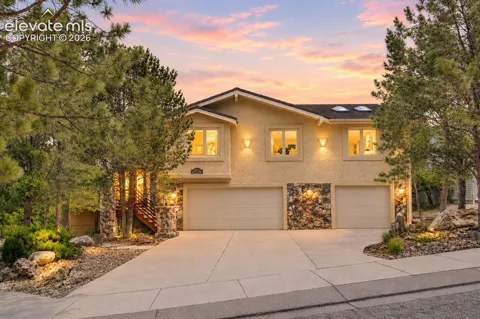 6745 Northvale Lane