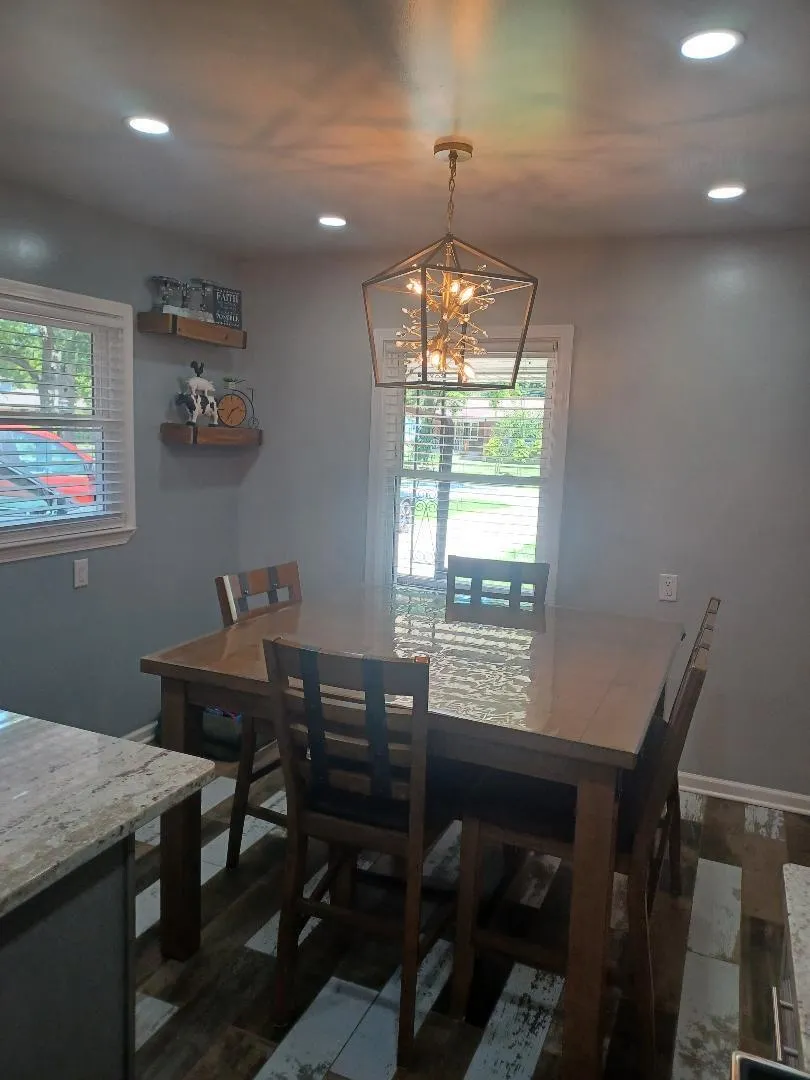 8246 Northcote Avenue Munster, IN 46321